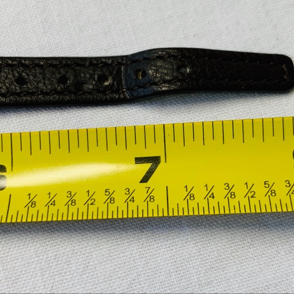 🔥NEW!🔥 CITIZENS GOLD QUARTZ MOVEMENT WATCH - Picture 5 of 6